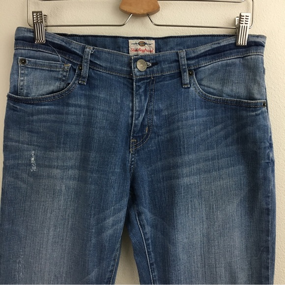 Fossil | Slim Boyfriend Distressed Jeans - Picture 4 of 11